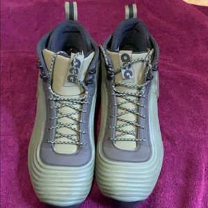 Nike ACG Lunardoom Sneakerboot